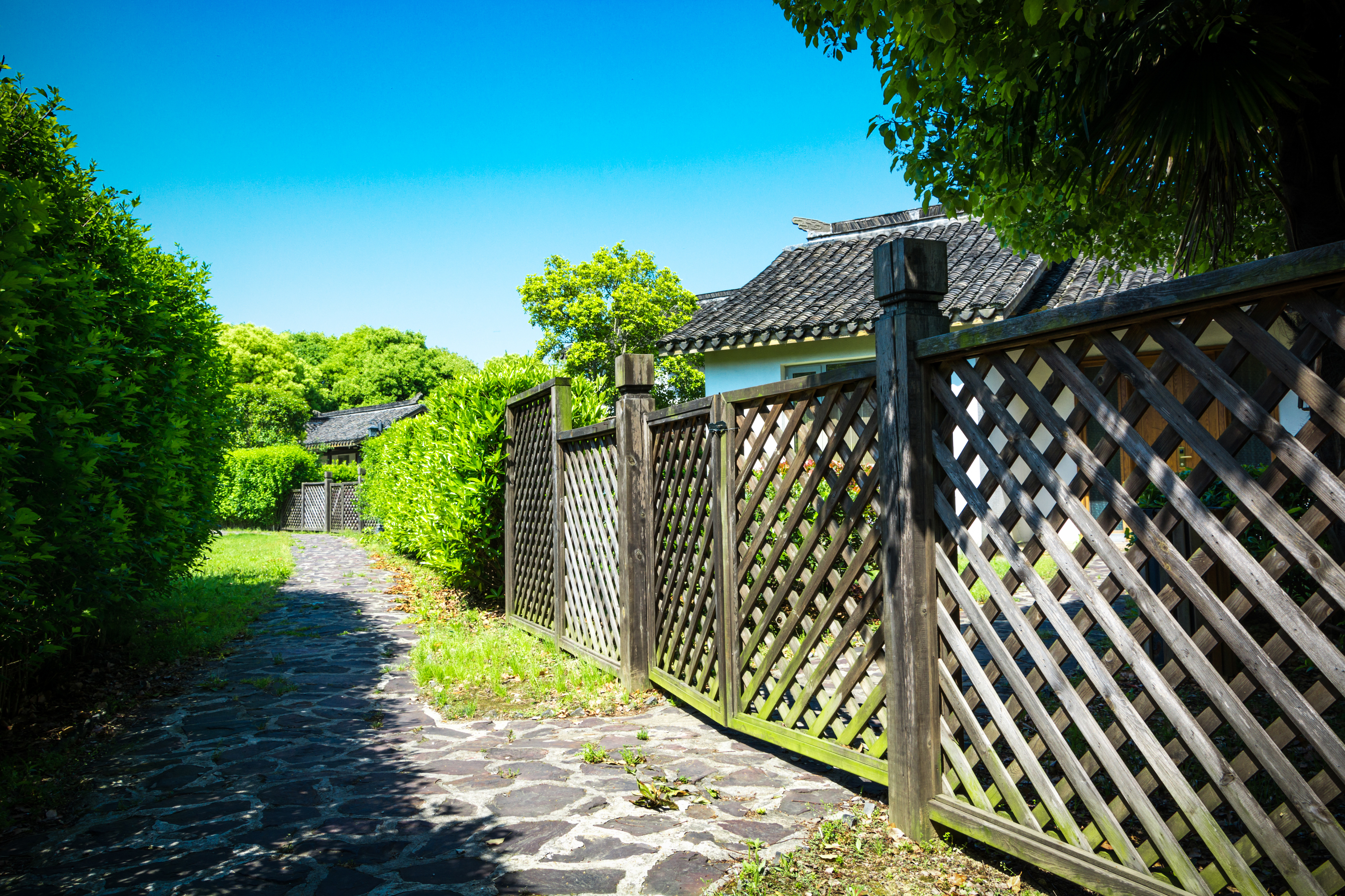 Professional fence repair and maintenance services